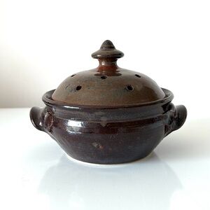 Japanese Style Donabe Clay Pot Personal Sized Studio Pottery Signed Stoneware